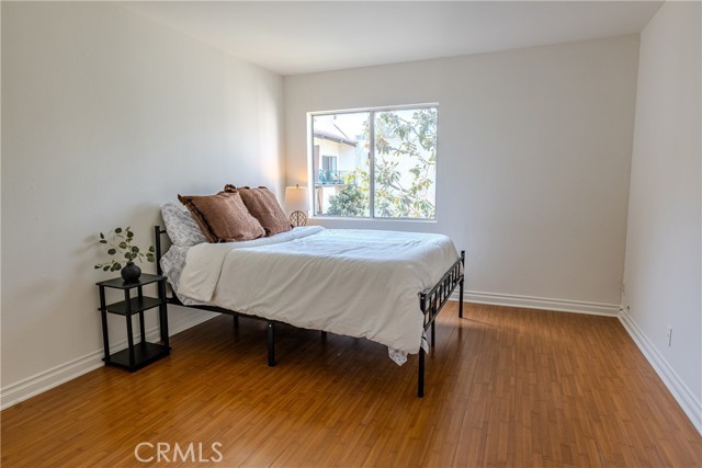 Detail Gallery Image 9 of 22 For 5460 White Oak #K301,  Encino,  CA 91316 - 2 Beds | 2 Baths