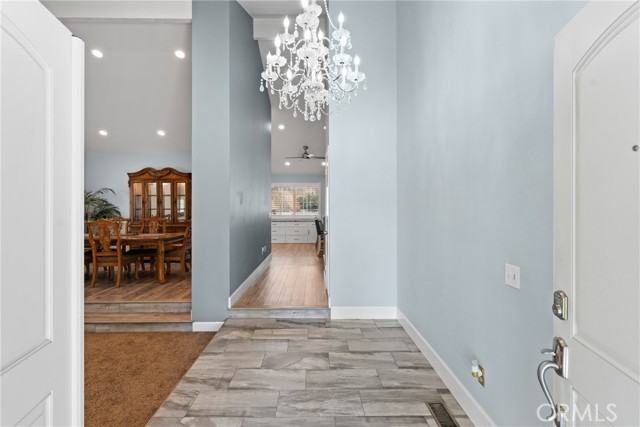 Detail Gallery Image 6 of 44 For 2247 Bella Ave, Upland,  CA 91784 - 4 Beds | 3 Baths