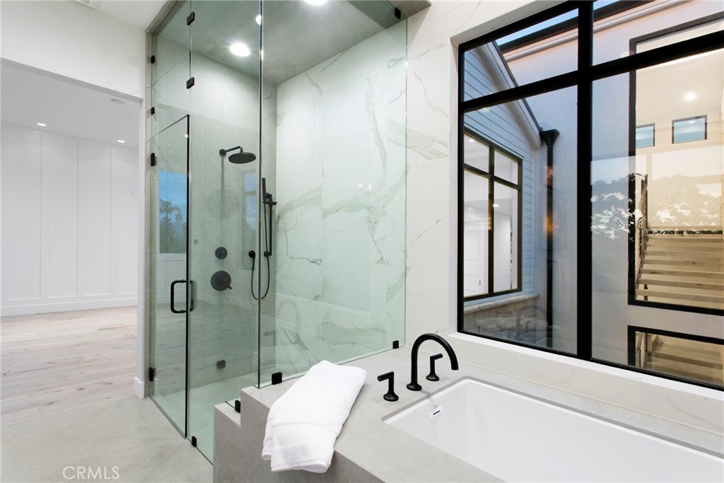 B364d8fe 7103 4319 A232 97da559f45a6