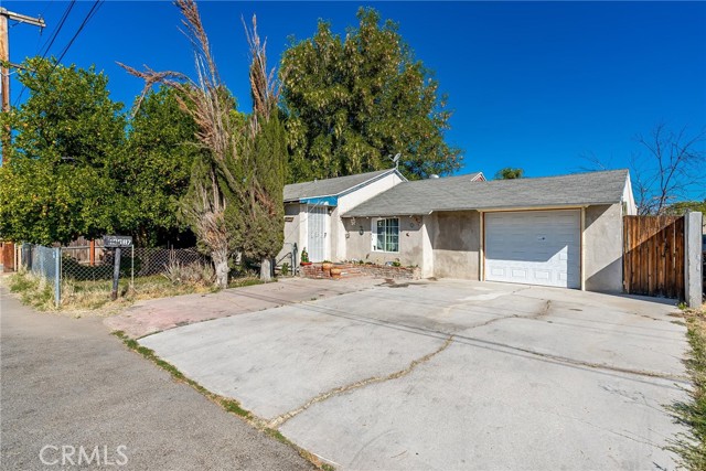 10687 Renner St, Riverside, CA 92505