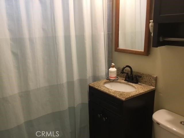 Detail Gallery Image 6 of 11 For 12608 Coldbrook Ave, Downey,  CA 90242 - 3 Beds | 2 Baths