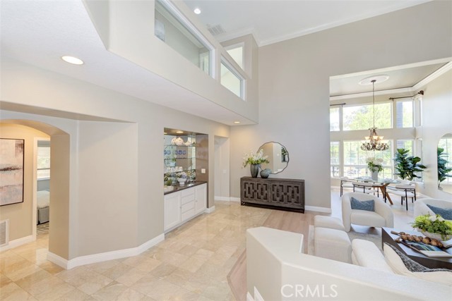 8 Dover, Rancho Santa Margarita CA: https://media.crmls.org/medias/b365b17d-1033-4db8-8964-485d81bbefce.jpg