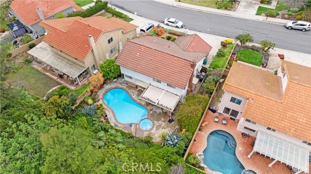 1643 Bronze Knoll Road, Diamond Bar CA: https://media.crmls.org/medias/b365bc7f-a05a-4993-99e0-57e025ec0932.jpg
