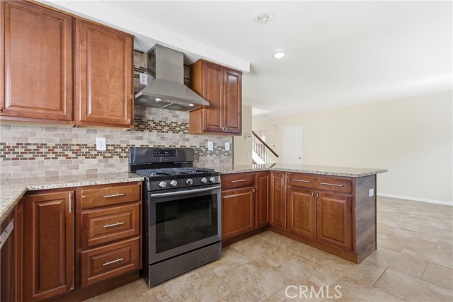 Detail Gallery Image 14 of 52 For 43750 Corte Amaya, Temecula,  CA 92592 - 4 Beds | 2/1 Baths