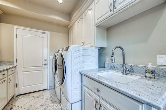 Detail Gallery Image 31 of 60 For 2546 Cedar Crest Ct, Merced,  CA 95340 - 4 Beds | 3/2 Baths