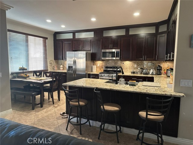 Detail Gallery Image 13 of 60 For 11617 Harvard Way, Yucaipa,  CA 92399 - 4 Beds | 2/1 Baths