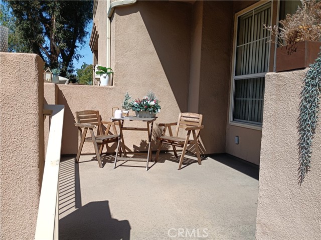 Detail Gallery Image 5 of 30 For 335 W Summerfield, Anaheim,  CA 92802 - 3 Beds | 2/1 Baths