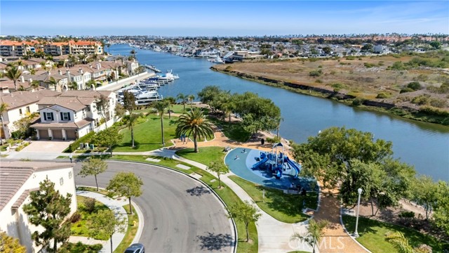 Detail Gallery Image 37 of 39 For 4425 Ahoy Ln, Oxnard,  CA 93035 - 3 Beds | 2/1 Baths