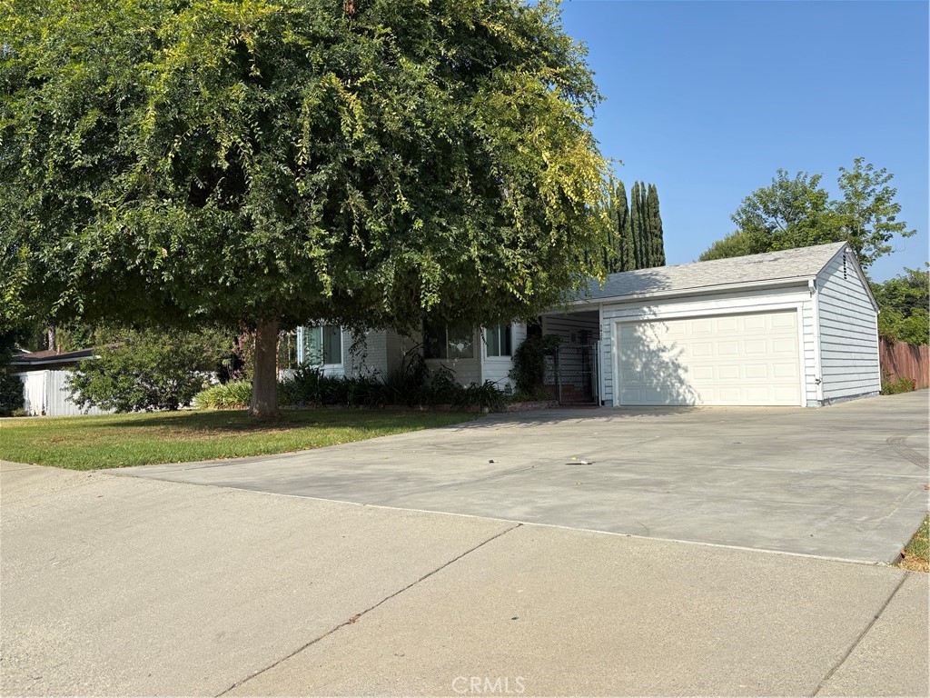 MLS #OC25163199 img 6