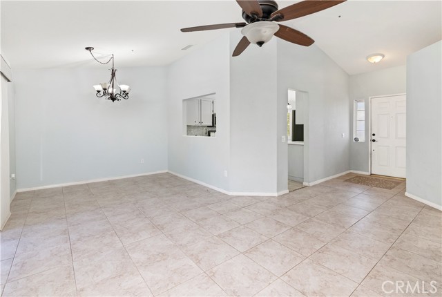 Detail Gallery Image 16 of 38 For 15615 Las Posas Dr, Moreno Valley,  CA 92551 - 3 Beds | 2 Baths