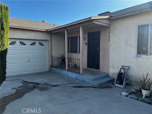 8198 Concord St, Fontana, CA 92335