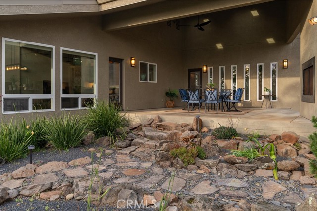 Detail Gallery Image 26 of 73 For 189 Indian Cliffs Drive, Chico,  CA 95973 - 3 Beds | 3/1 Baths