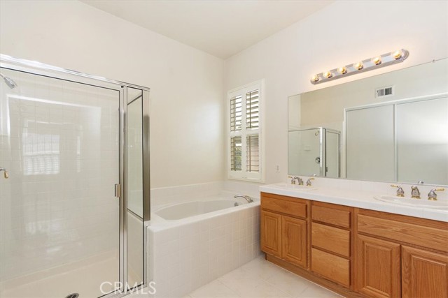 Detail Gallery Image 13 of 26 For 1013 Thicket Dr, Carson,  CA 90746 - 3 Beds | 2/1 Baths