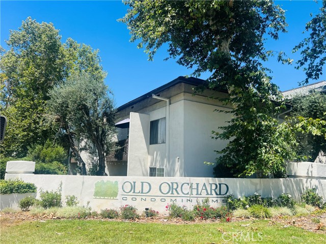 23515 Lyons Avenue, Valencia CA: https://media.crmls.org/medias/b36bb094-82b1-4b9e-b650-170d68fc3beb.jpg