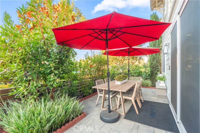 920 E Santa Ana Street, Anaheim CA: https://media.crmls.org/medias/b36bc67b-03b7-455c-b940-c564f4387b2b.jpg