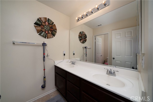 Detail Gallery Image 22 of 32 For 286 Anderegg Ln, Colton,  CA 92324 - 5 Beds | 2/1 Baths