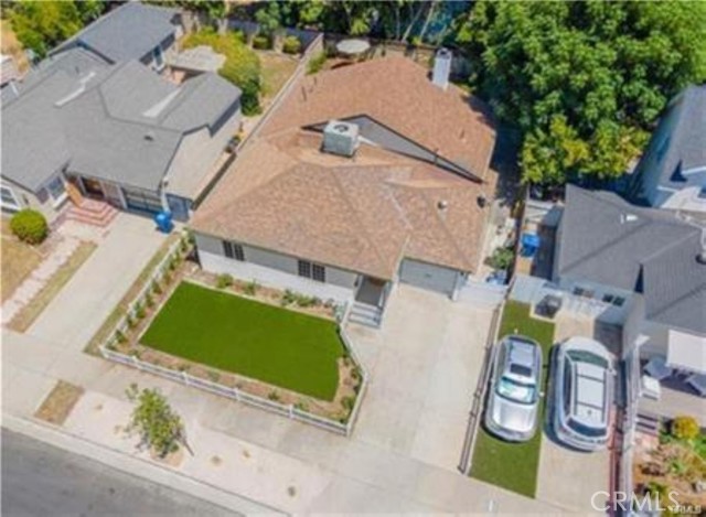 5840 White Oak Avenue, Encino CA: https://media.crmls.org/medias/b36c325c-e36e-456d-a4f4-78b79579e697.jpg
