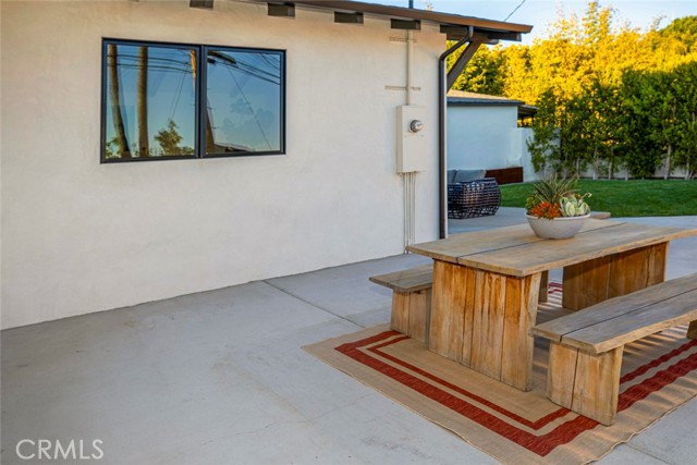 Detail Gallery Image 55 of 60 For 2120 N Berendo St, Los Angeles,  CA 90027 - 5 Beds | 4/1 Baths