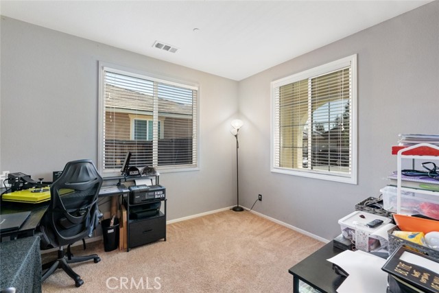 Detail Gallery Image 18 of 47 For 29522 Mascot, Lake Elsinore,  CA 92530 - 4 Beds | 2/1 Baths