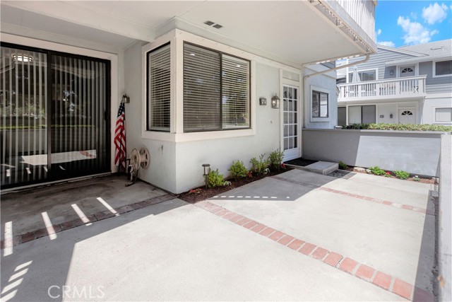 Detail Gallery Image 4 of 19 For 52 Remington, Irvine,  CA 92620 - 2 Beds | 2 Baths