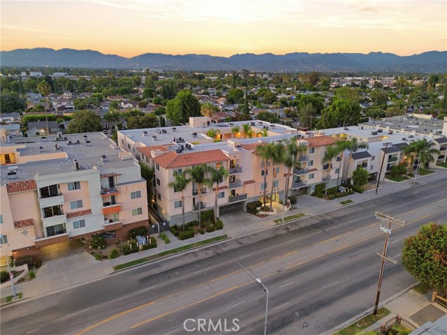 2 Bed Home for Sale in Van Nuys, California
