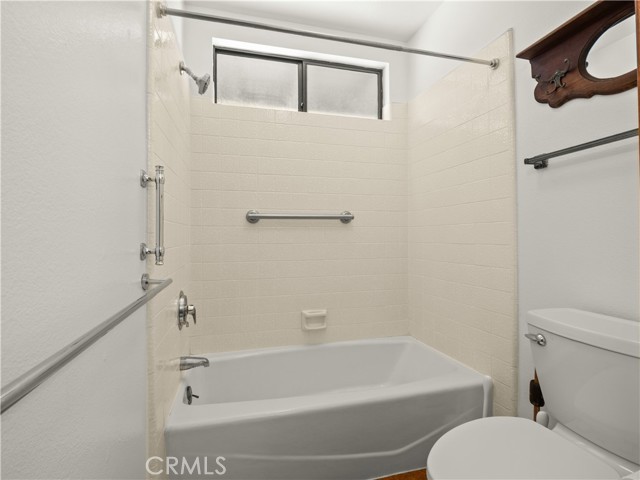 24540 Acorn Court, Newhall CA: https://media.crmls.org/medias/b36e196f-771d-4df2-83c2-43c514488af5.jpg