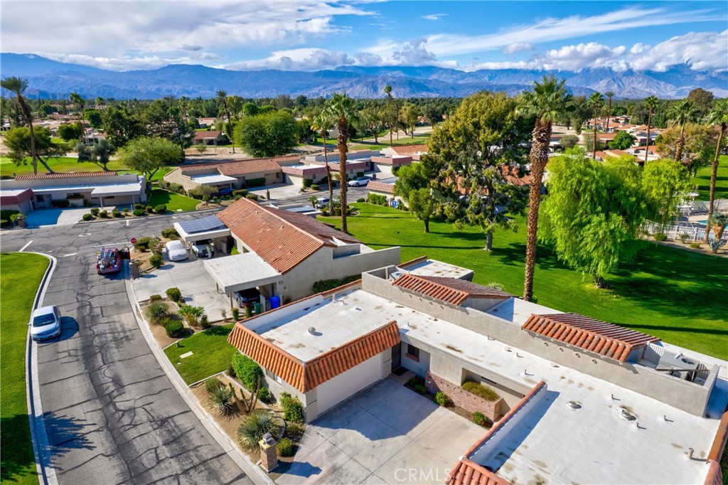 MLS #OC25260495 image #33