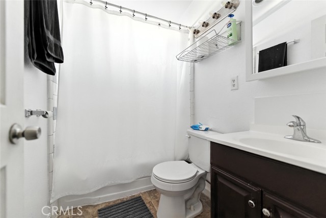 8876 Cypress Avenue, Riverside CA: https://media.crmls.org/medias/b36ed7a6-033b-4a46-8c38-53b9744166c5.jpg