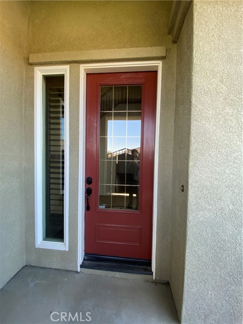 5505 Sunset Ridge Drive, Jurupa Valley CA: https://media.crmls.org/medias/b36fc0fe-504a-4da5-bde8-c1faa0660758.jpg