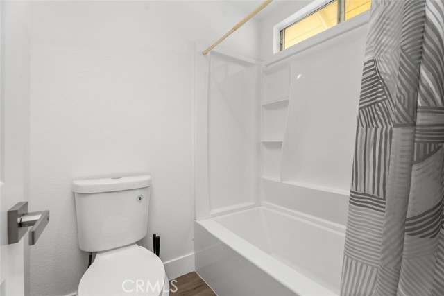 89 Alberti Aisle, Irvine CA: https://media.crmls.org/medias/b36fcd50-1c90-4f9a-aef4-dca2d3060374.jpg