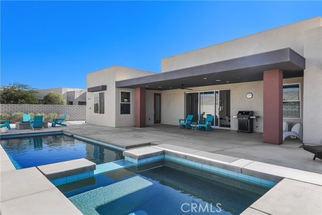 Detail Gallery Image 1 of 43 For 26 Iridium Way, Rancho Mirage,  CA 92270 - 3 Beds | 3/1 Baths
