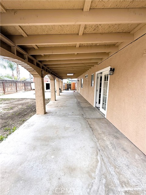 Detail Gallery Image 13 of 14 For 1708 Payne Dr, Arvin,  CA 93203 - 4 Beds | 2 Baths