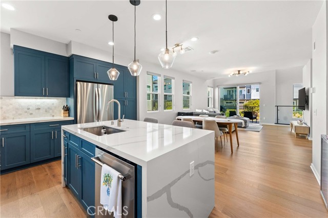 Detail Gallery Image 8 of 34 For 10423 Adamson Way, San Diego,  CA 92126 - 2 Beds | 2/1 Baths