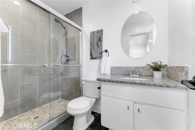 Detail Gallery Image 22 of 42 For 15045 Nordhoff St #109,  North Hills,  CA 91343 - 2 Beds | 2/1 Baths