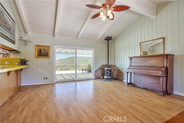 Detail Gallery Image 7 of 31 For 1659 Willow Glen Rd, Fallbrook,  CA 92028 - 3 Beds | 2 Baths