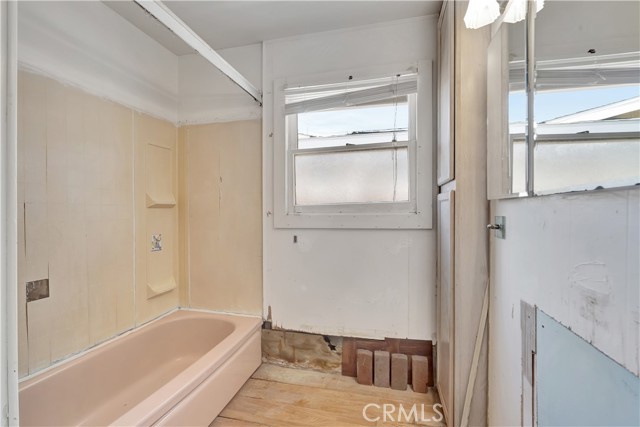 Detail Gallery Image 18 of 28 For 22942 Elkwood St, West Hills,  CA 91304 - 4 Beds | 2 Baths