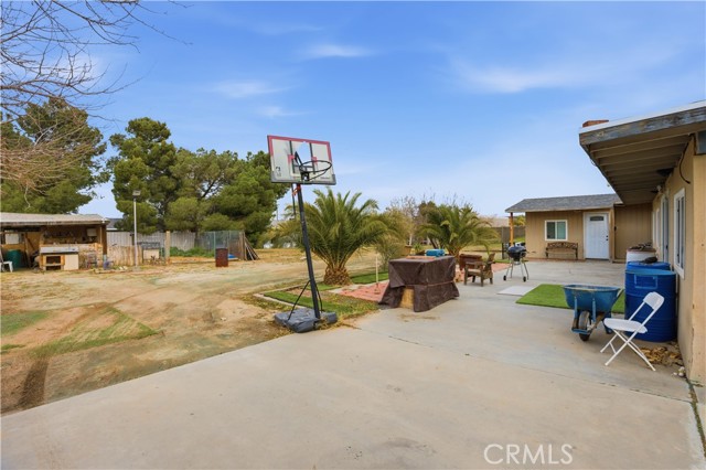 Detail Gallery Image 38 of 54 For 15572 Riverside St, Hesperia,  CA 92345 - 3 Beds | 2 Baths