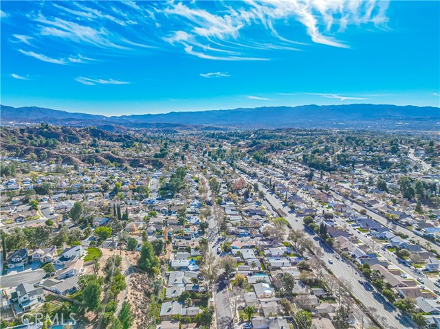 Detail Gallery Image 23 of 25 For 27826 Crookshank Dr, Saugus,  CA 91350 - 3 Beds | 2 Baths