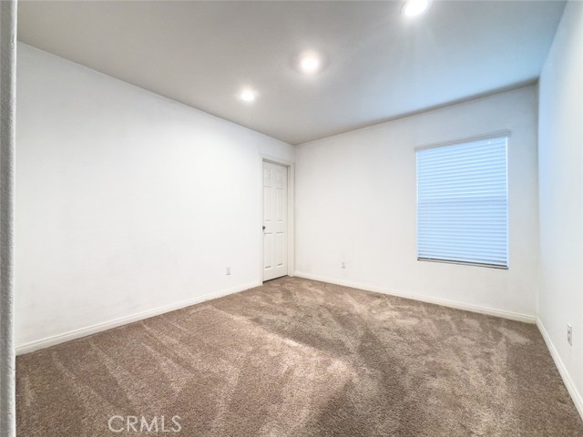 Detail Gallery Image 12 of 19 For 32297 Wild West Ct, Winchester,  CA 92596 - 4 Beds | 2 Baths