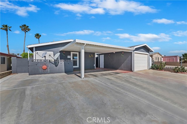 Detail Gallery Image 1 of 34 For 33057 Guadalajara Dr, Thousand Palms,  CA 92276 - 2 Beds | 2 Baths