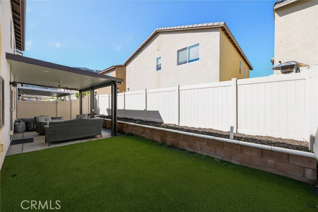 Detail Gallery Image 30 of 31 For 32970 Pacifica Pl, Lake Elsinore,  CA 92530 - 4 Beds | 3 Baths