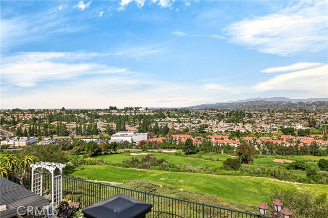 Detail Gallery Image 7 of 67 For 1921 S Mangrum Ct, La Habra,  CA 90631 - 4 Beds | 4/1 Baths