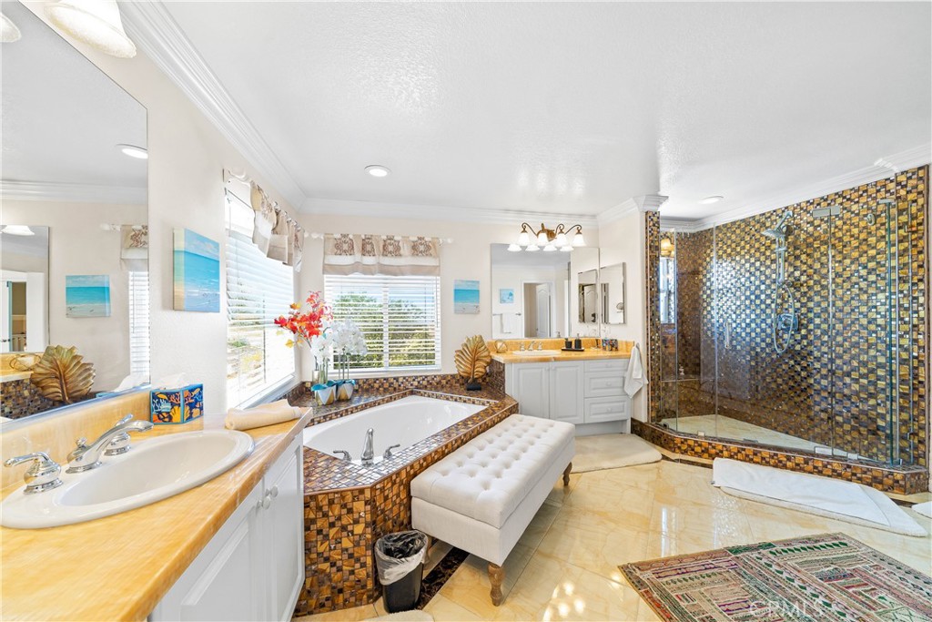 B377031c B245 4648 9adf 48a057f27340