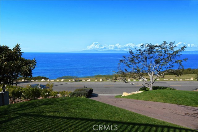 Detail Gallery Image 4 of 50 For 1508 Paseo Del Mar, Palos Verdes Estates,  CA 90274 - 6 Beds | 4/2 Baths