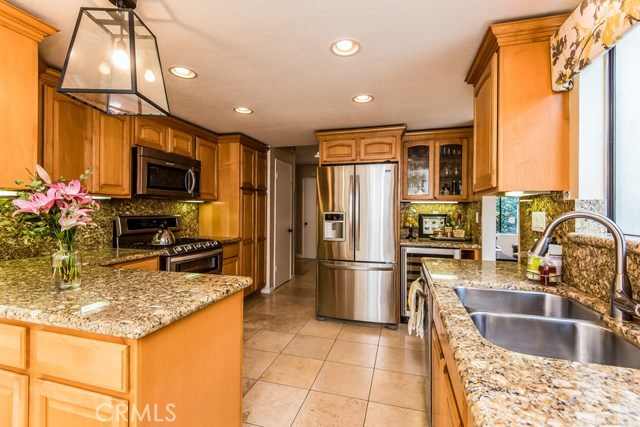 2016 Dufour Avenue, Redondo Beach, California 90278, 3 Bedrooms Bedrooms, ,2 BathroomsBathrooms,Residential,Sold,Dufour,SB17040386