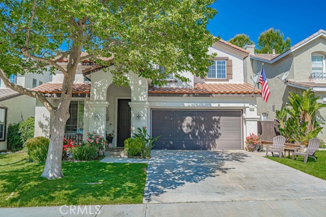 Detail Gallery Image 1 of 24 For 28533 Silverking Trl, Saugus,  CA 91390 - 4 Beds | 2/1 Baths