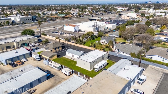 Detail Gallery Image 8 of 60 For 2150 Newport Blvd., Costa Mesa,  CA 92627 - 2 Beds | 1 Baths