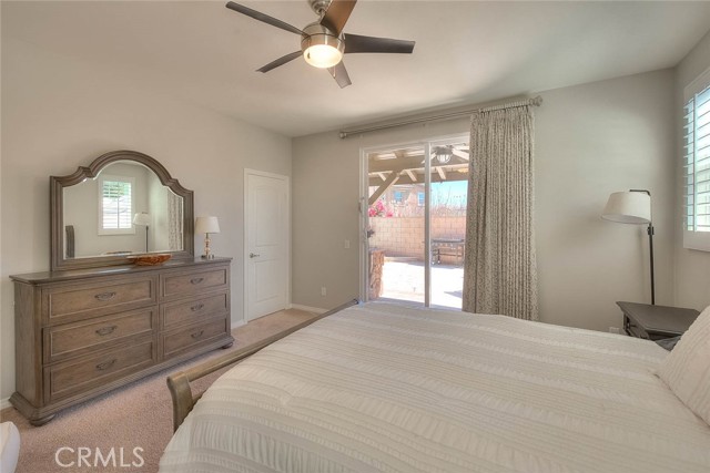 Image 33 of 67 For 14861 Henry Street