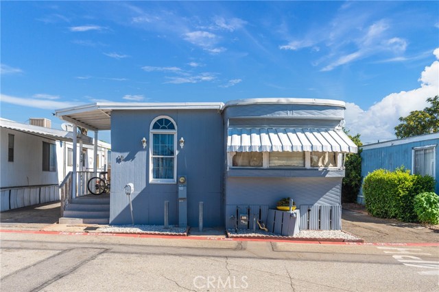 Detail Gallery Image 1 of 1 For 750 E Rialto Ave #18,  Rialto,  CA 92376 - 4 Beds | 2 Baths