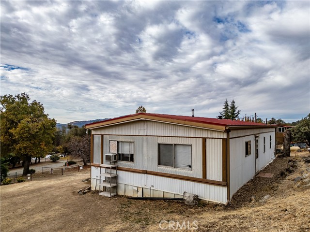 Detail Gallery Image 27 of 56 For 40882 Jean Rd, Oakhurst,  CA 93644 - 2 Beds | 2 Baths